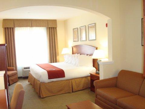 Hotel Express & Decatur, Tx By Ihg Decatur