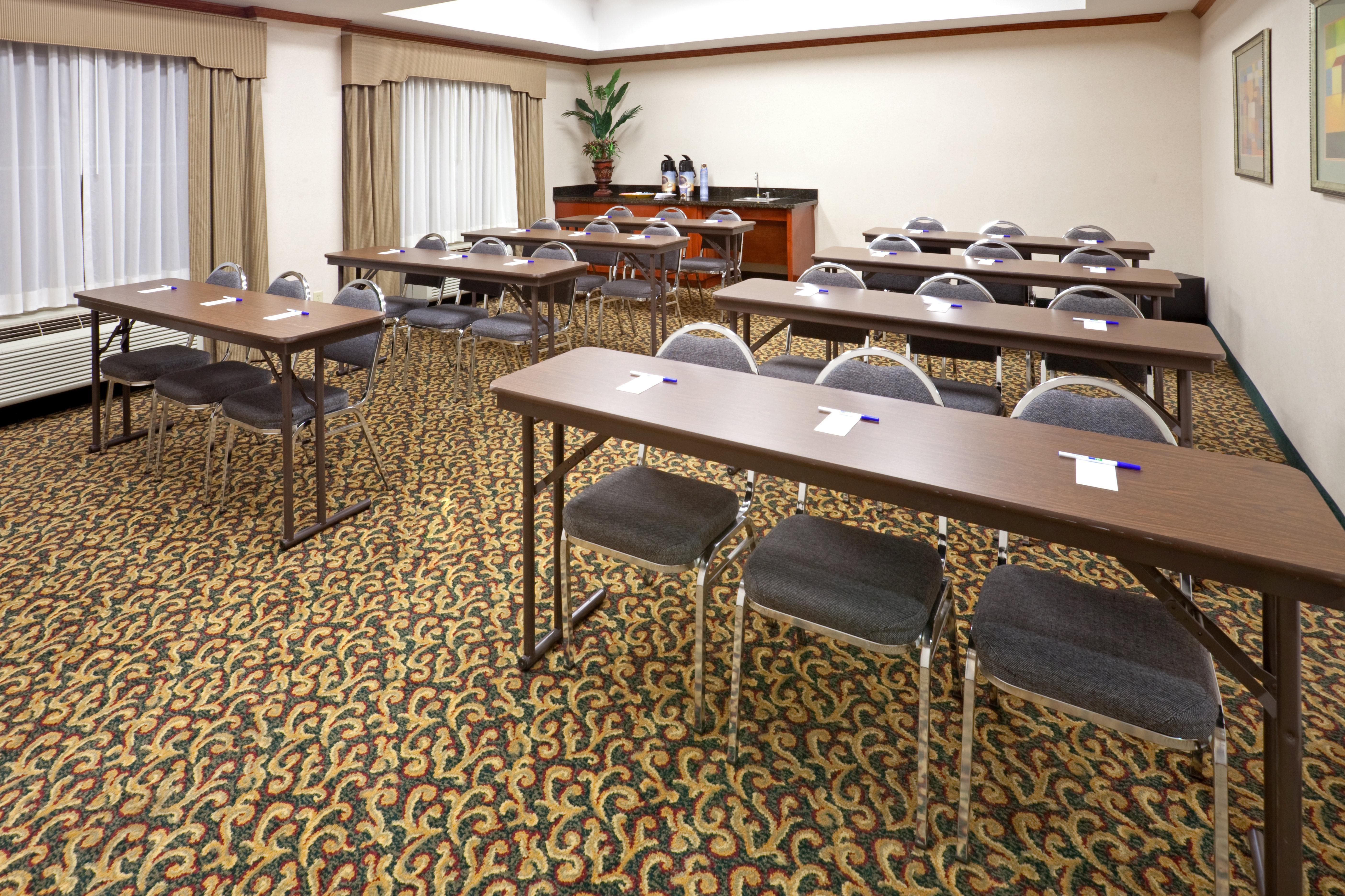 Hotel Express & Decatur, Tx By Ihg Decatur