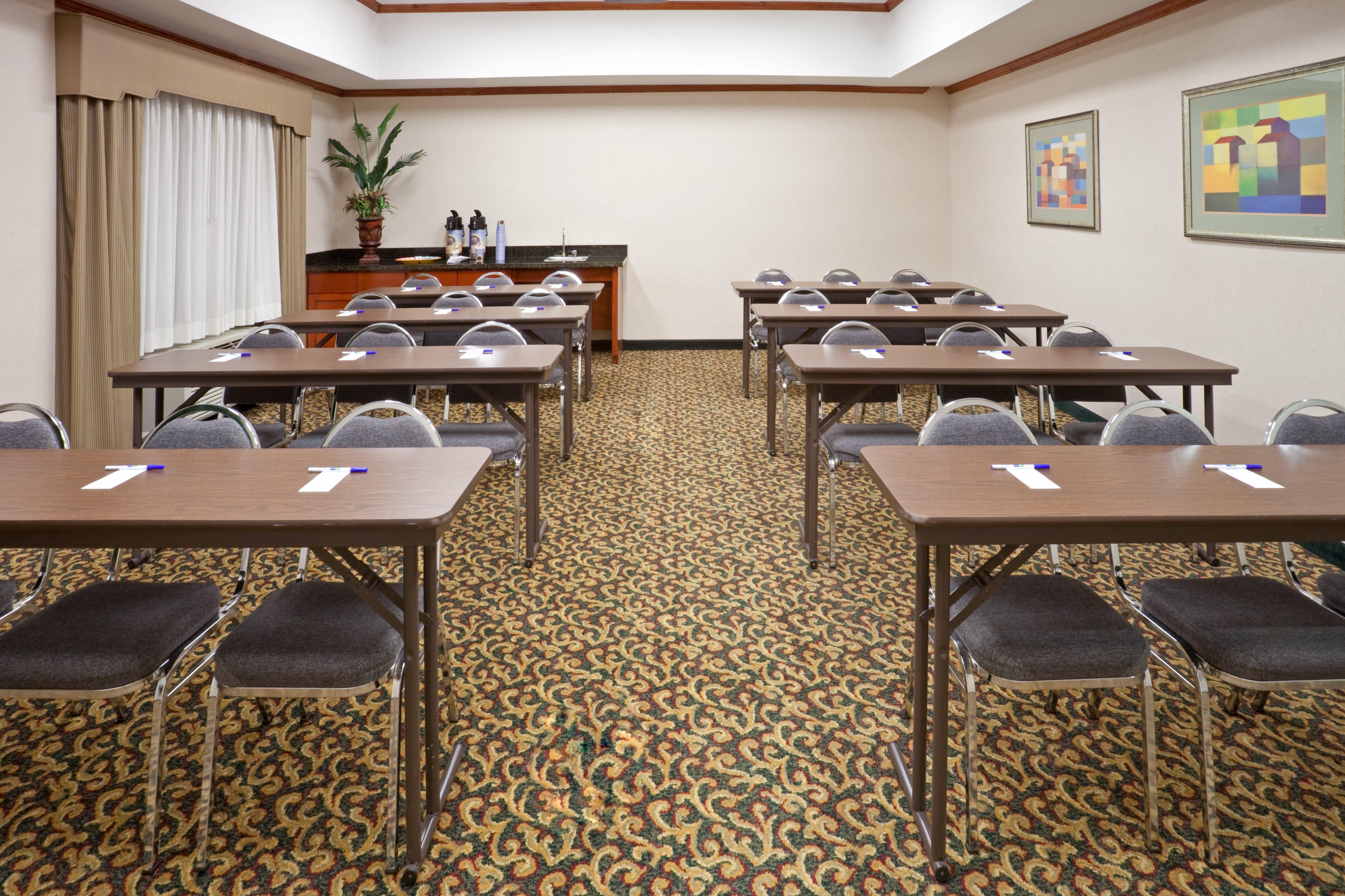Hotel Express & Decatur, Tx By Ihg